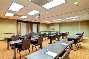 homewood suites by hilton houston kingwood parc airport area