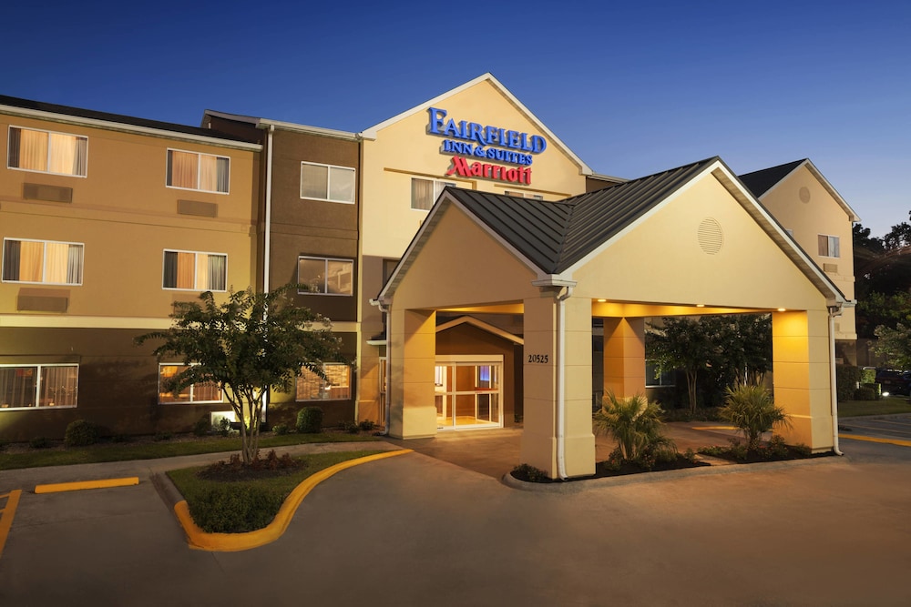 fairfield inn and suites houston humble