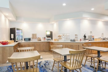 fairfield inn and suites houston humble