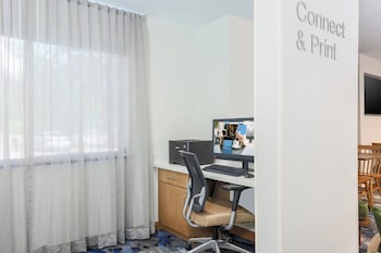 fairfield inn and suites houston humble