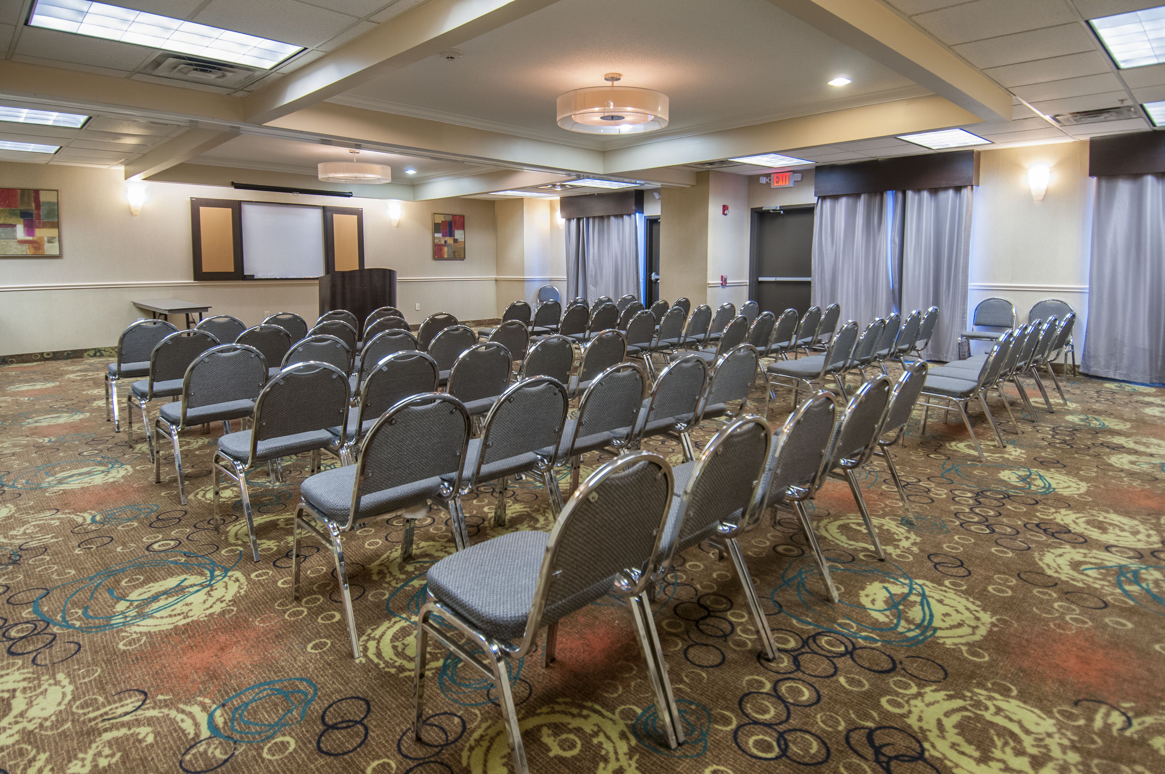 holiday inn express and suites houston north intercontinental by ihg