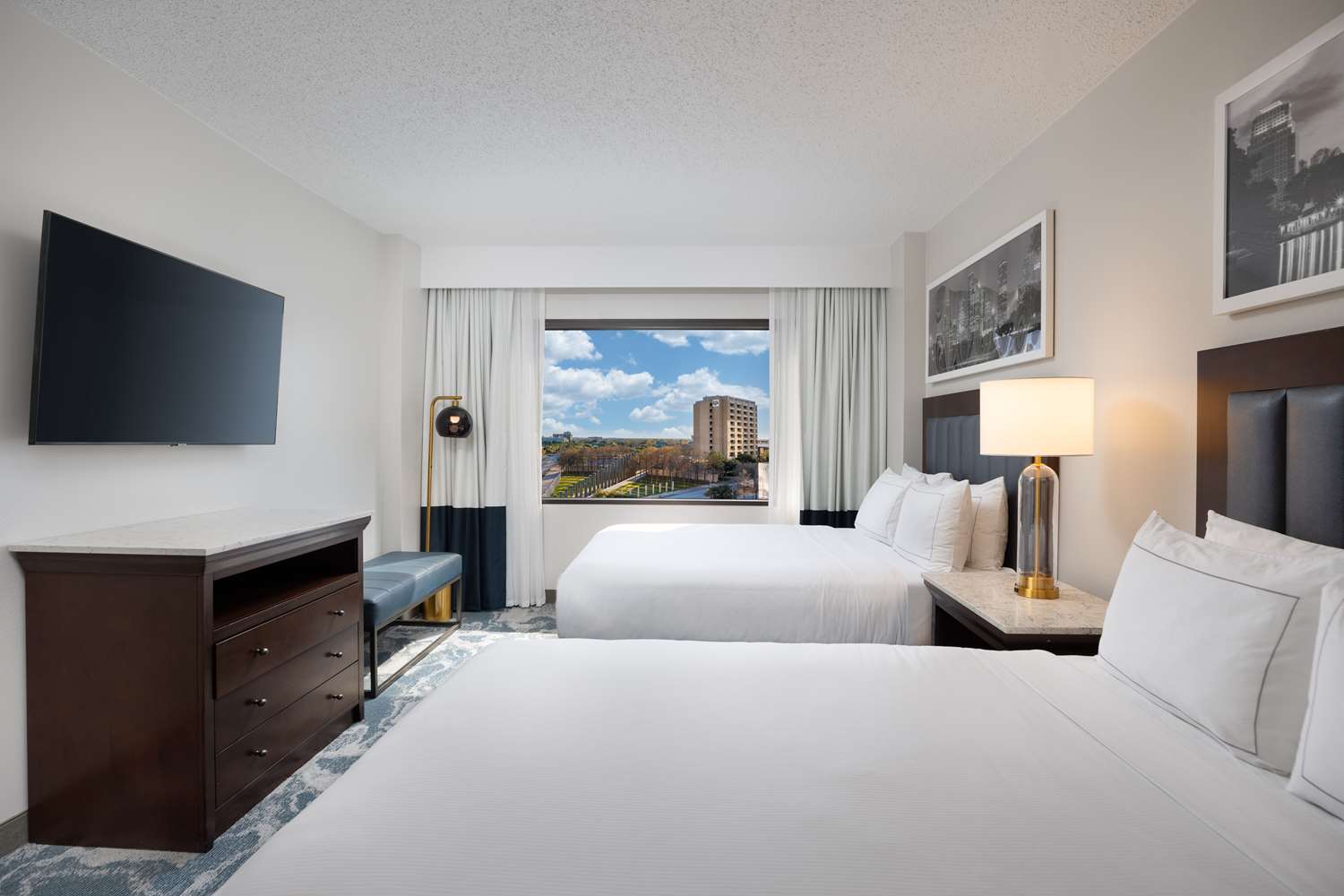 doubletree by hilton houston medical center hotel and suites