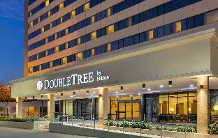 Doubletree By Hilton Houston Medical Center Hotel & Suites,Near Houston Zoo,4 star