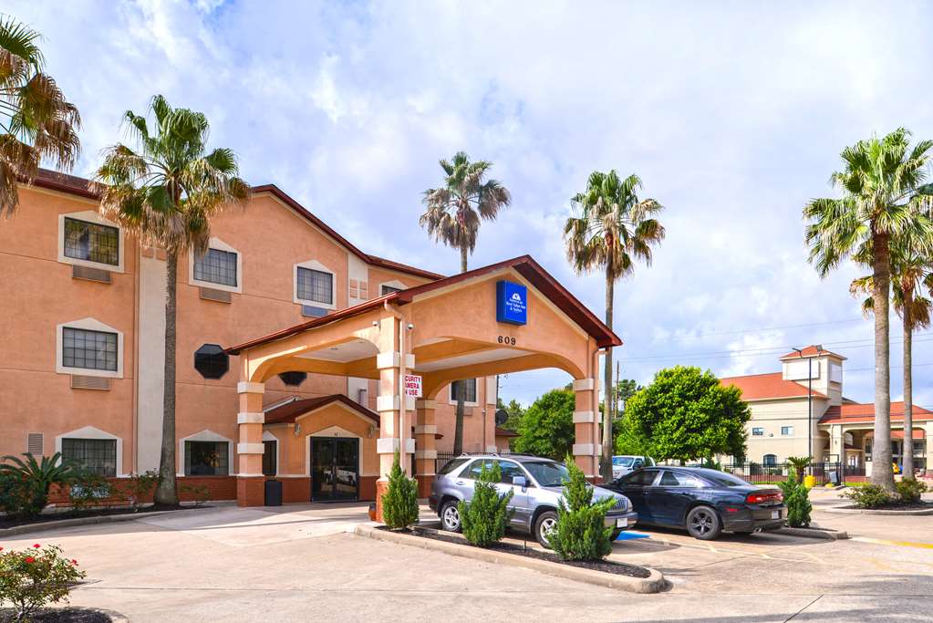 americas best value inn houston at fm 1960 and i 45