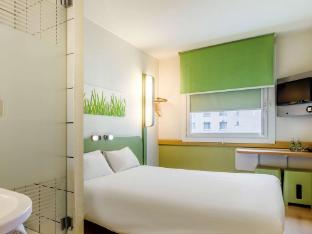ibis budget warszawa reduta