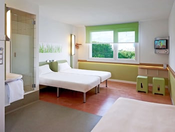 ibis budget warszawa reduta