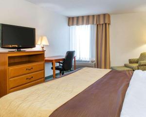 quality inn and suites near amish country