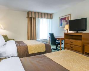quality inn and suites near amish country