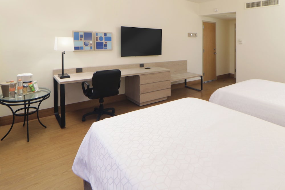 holiday inn express monterrey galerias by ihg