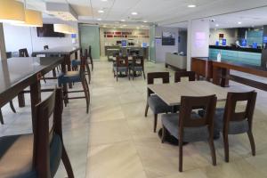 hampton inn by hilton monterrey airport