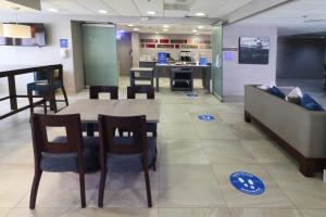 hampton inn by hilton monterrey airport