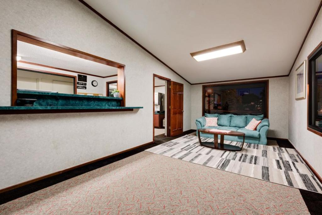 knights inn macedonia