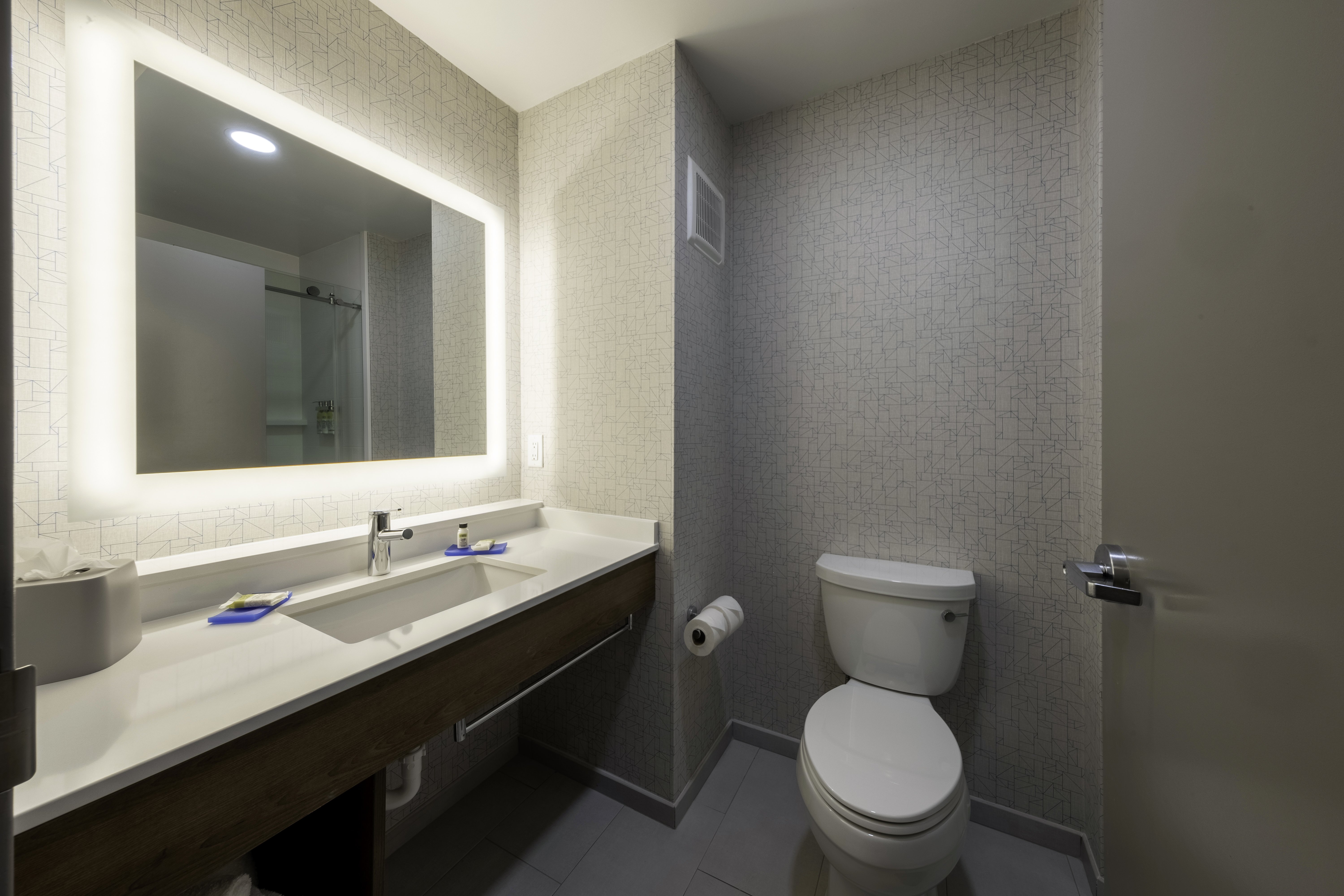 holiday inn express hotel and suites petersburg dinwiddie by ihg