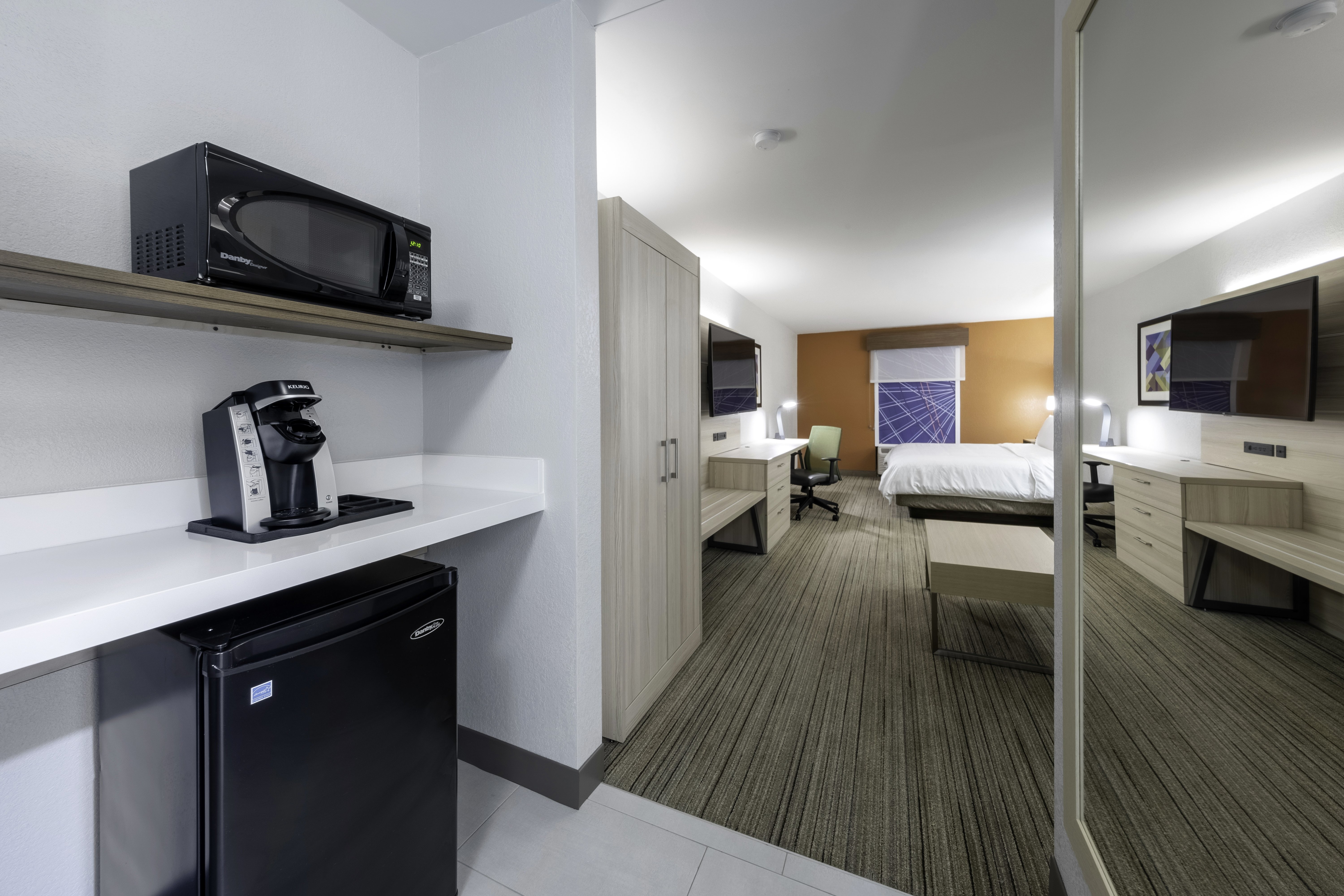 holiday inn express hotel and suites petersburg dinwiddie by ihg
