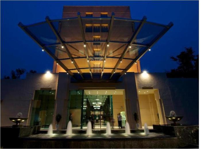 blue diamond ihcl seleqtions