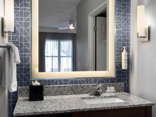 homewood suites by hilton columbus airport