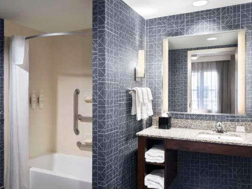 homewood suites by hilton columbus airport