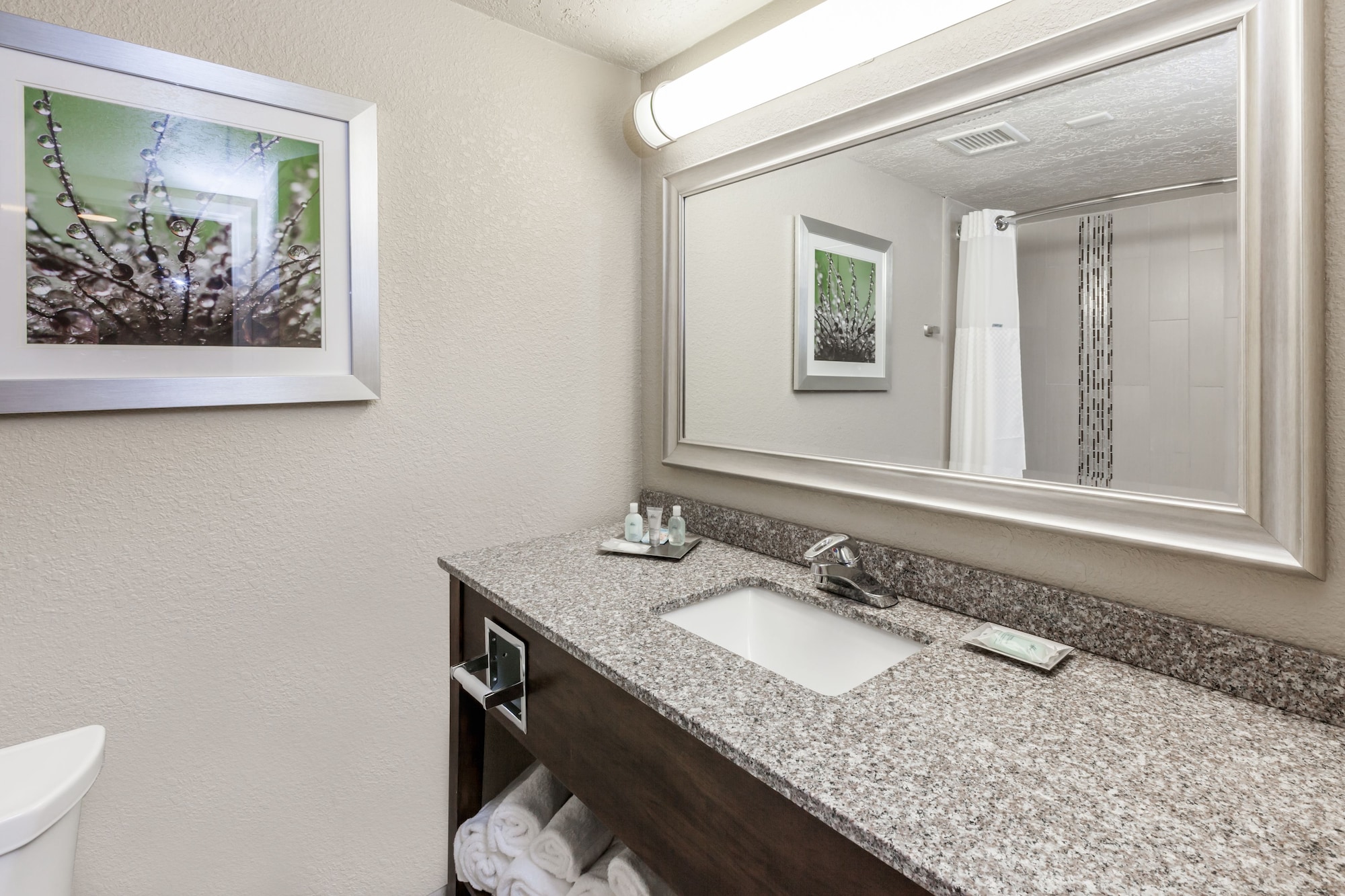 holiday inn hotel and suites oklahoma city north by ihg