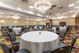 holiday inn hotel and suites oklahoma city north by ihg