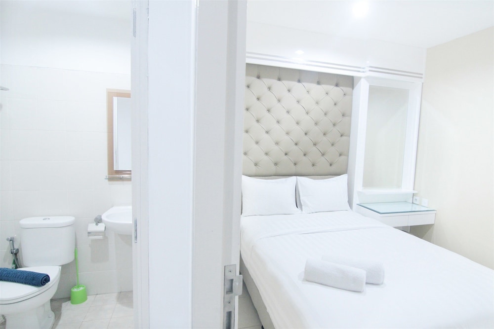 cervino apartment near kota kasablanka kokas
