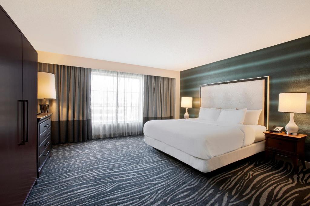 embassy suites by hilton orlando airport