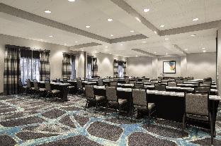 embassy suites by hilton orlando airport