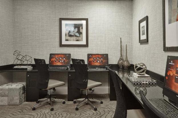 renaissance orlando airport hotel by marriott