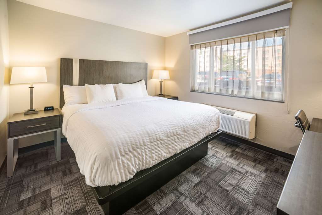 americinn by wyndham green bay near stadium