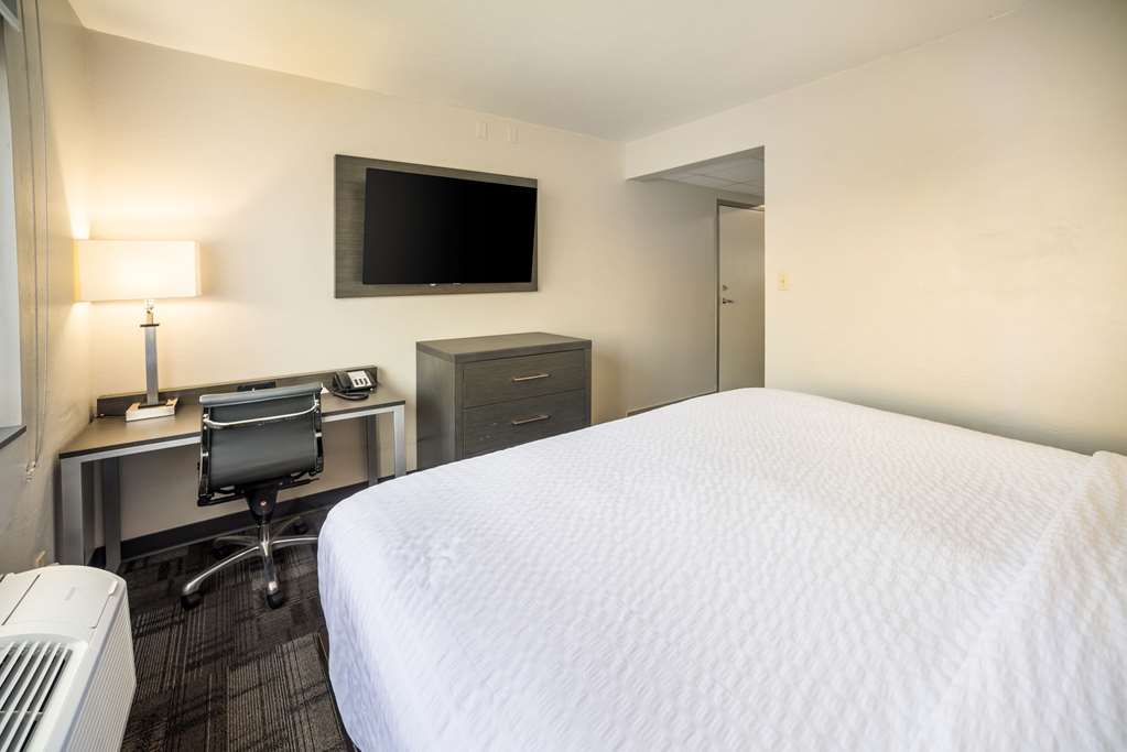 americinn by wyndham green bay near stadium