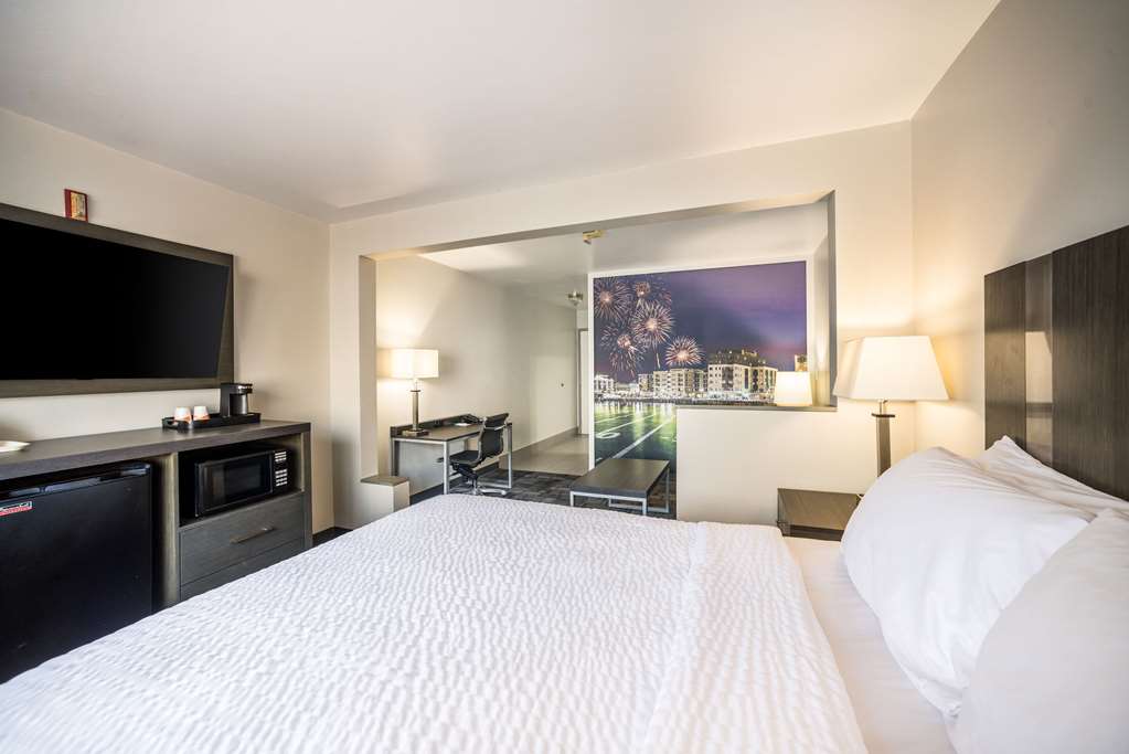 americinn by wyndham green bay near stadium