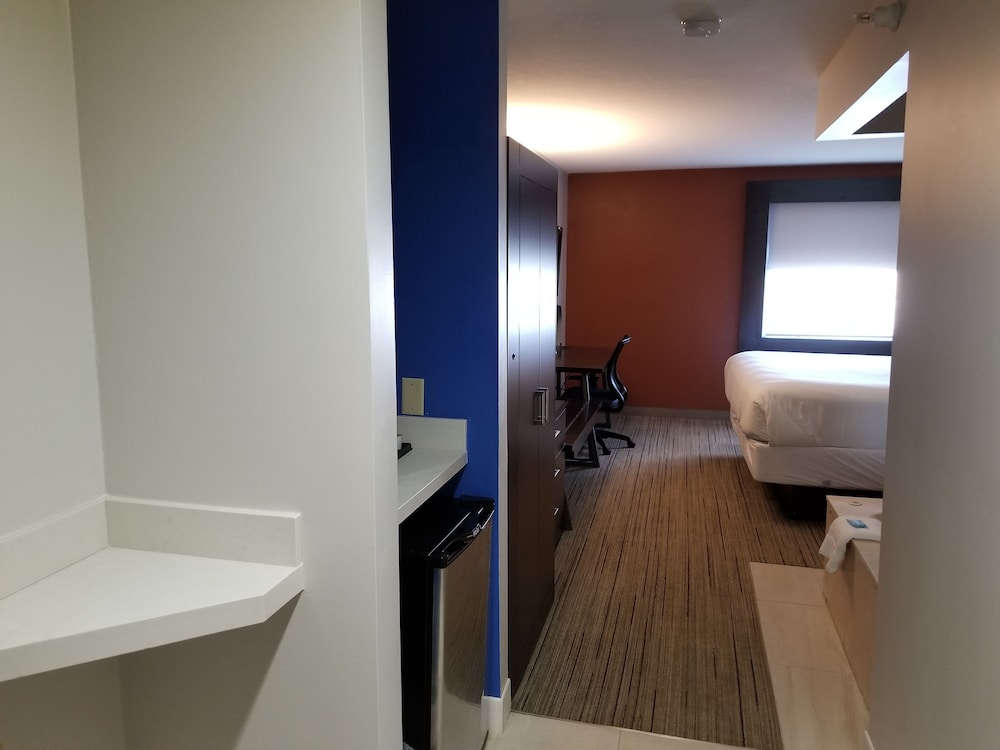 holiday inn express birch run frankenmuth area by ihg