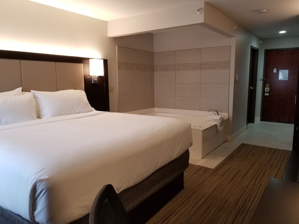 holiday inn express birch run frankenmuth area by ihg