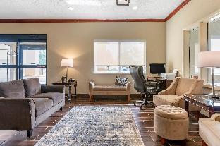 Quality Inn & Suites,Bangor Charter Township>>Auburn,3 star