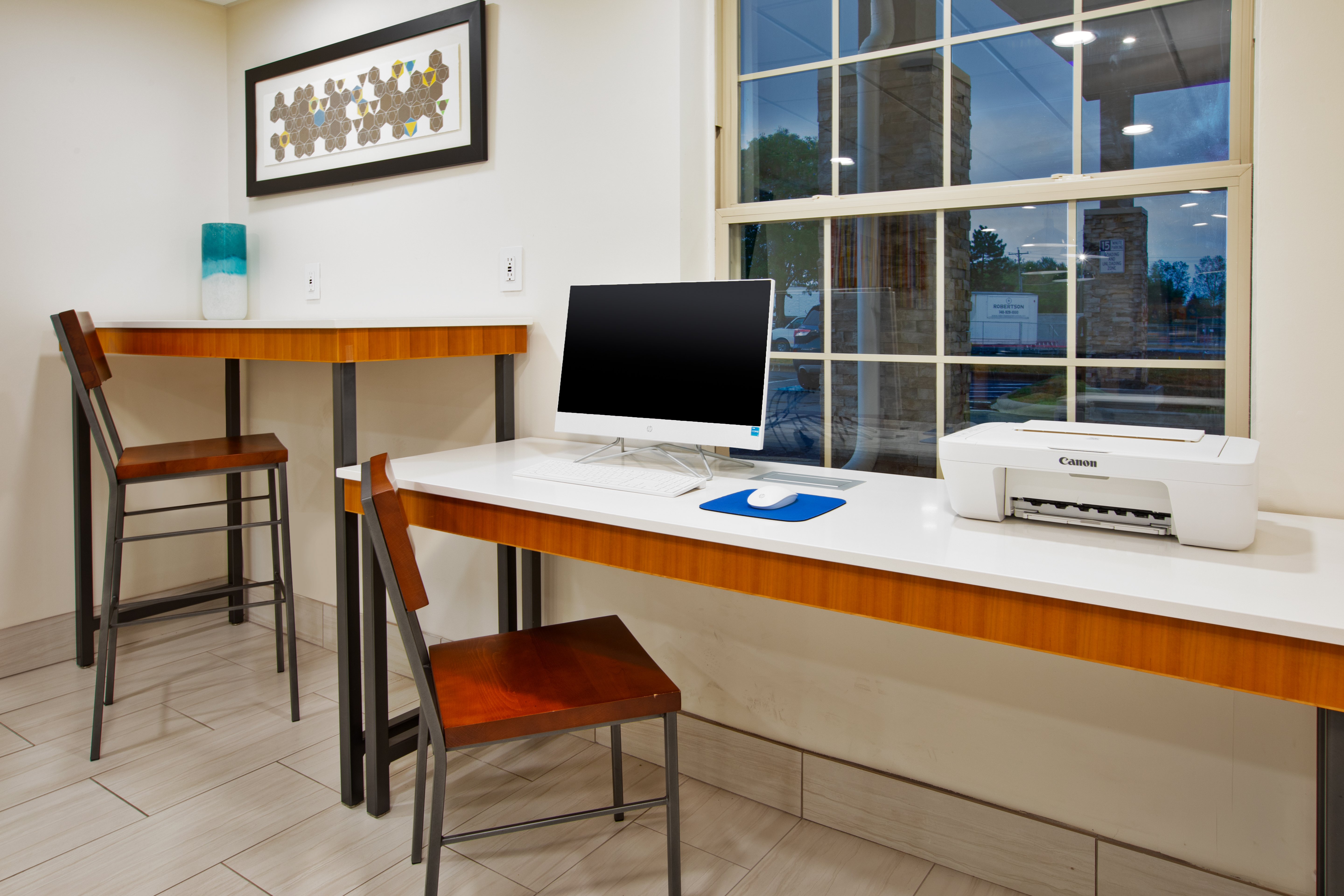 holiday inn express and suites sunbury columbus area