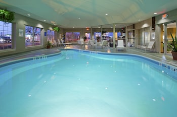 Holiday Inn Express & Suites Sunbury-Columbus Area,Columbus>>Berkshire Township,3 star