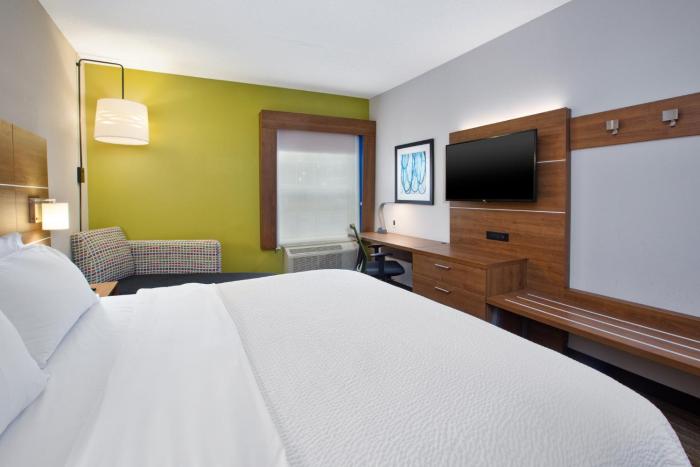 holiday inn express and suites sunbury columbus area