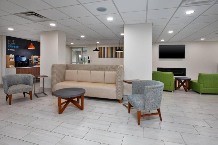holiday inn express and suites sunbury columbus area