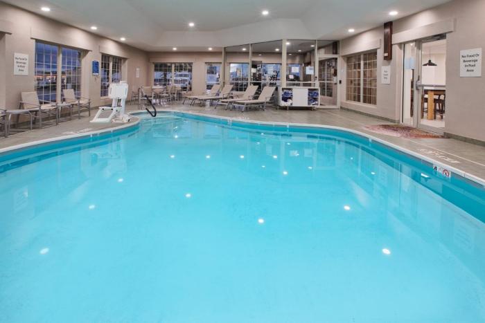 holiday inn express and suites sunbury columbus area