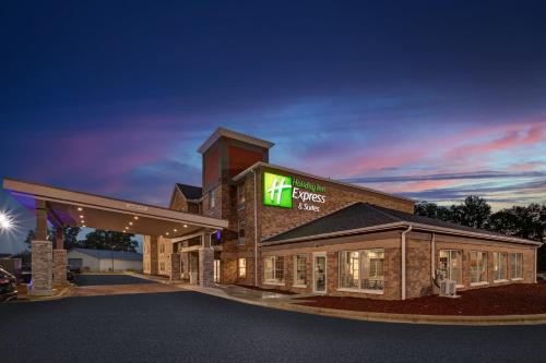 holiday inn express and suites sunbury columbus area