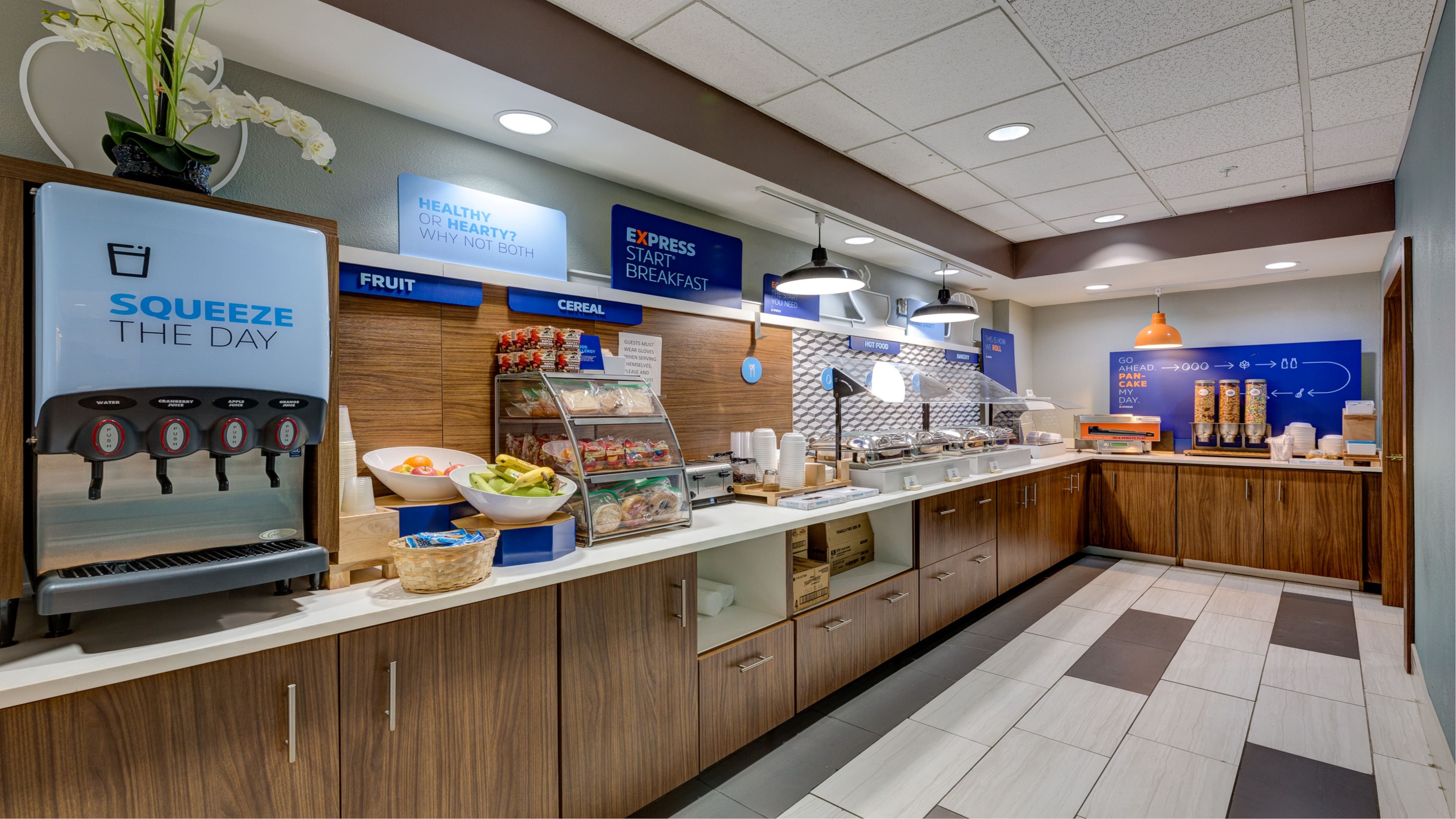 holiday inn express hotel and suites ashtabula geneva by ihg