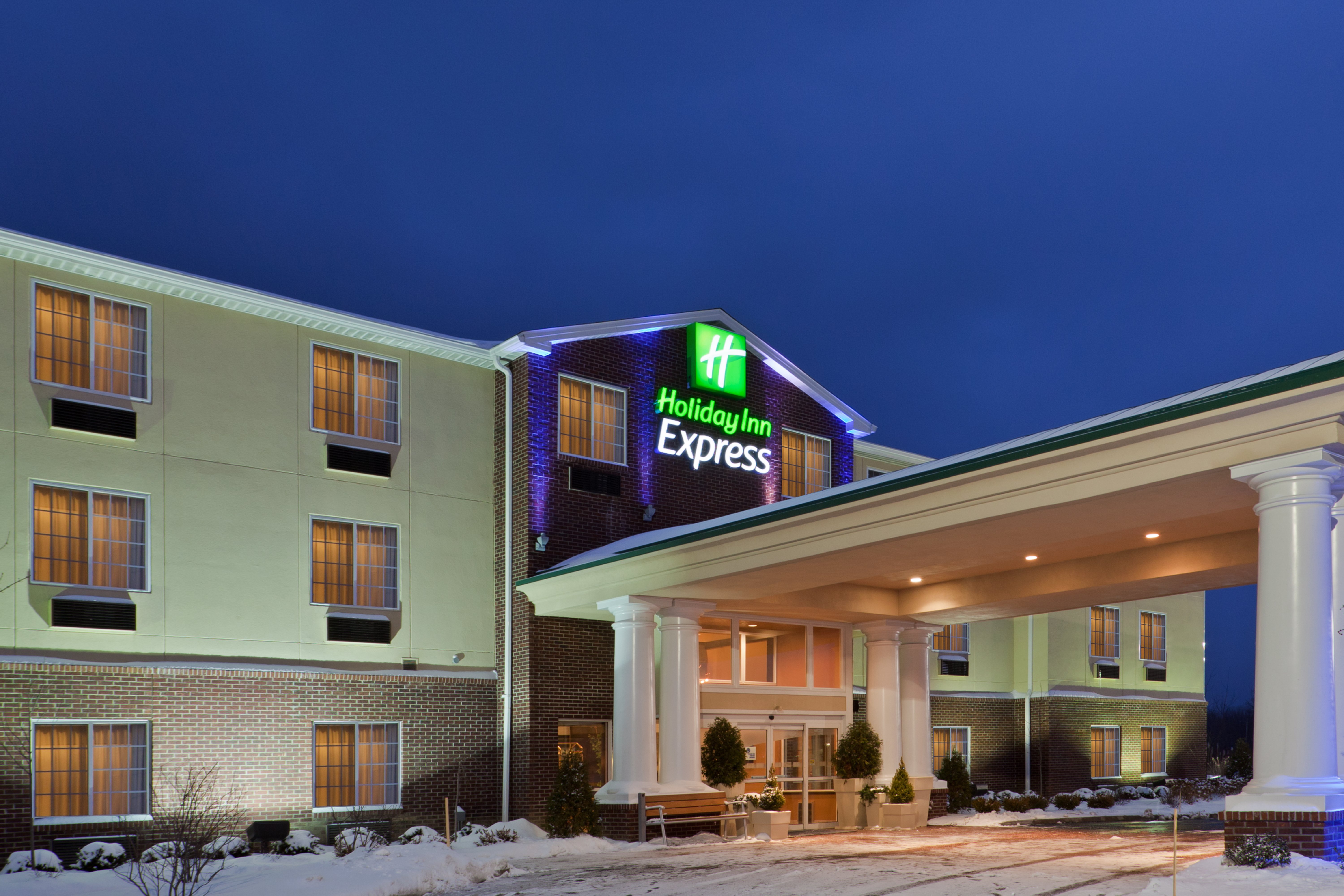 holiday inn express hotel and suites ashtabula geneva by ihg