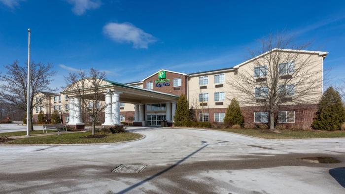 holiday inn express hotel and suites ashtabula geneva by ihg
