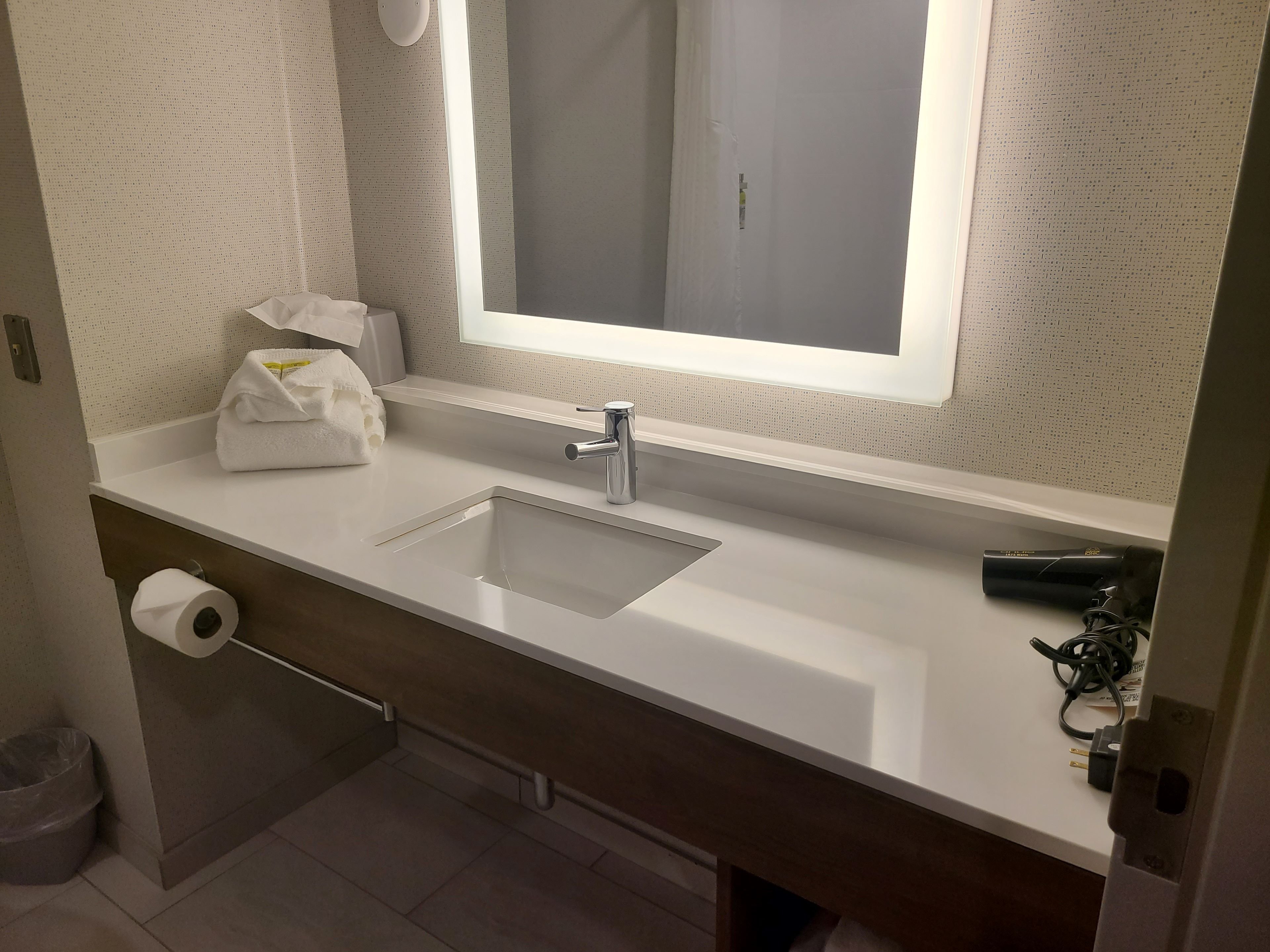 holiday inn express newton falls by ihg
