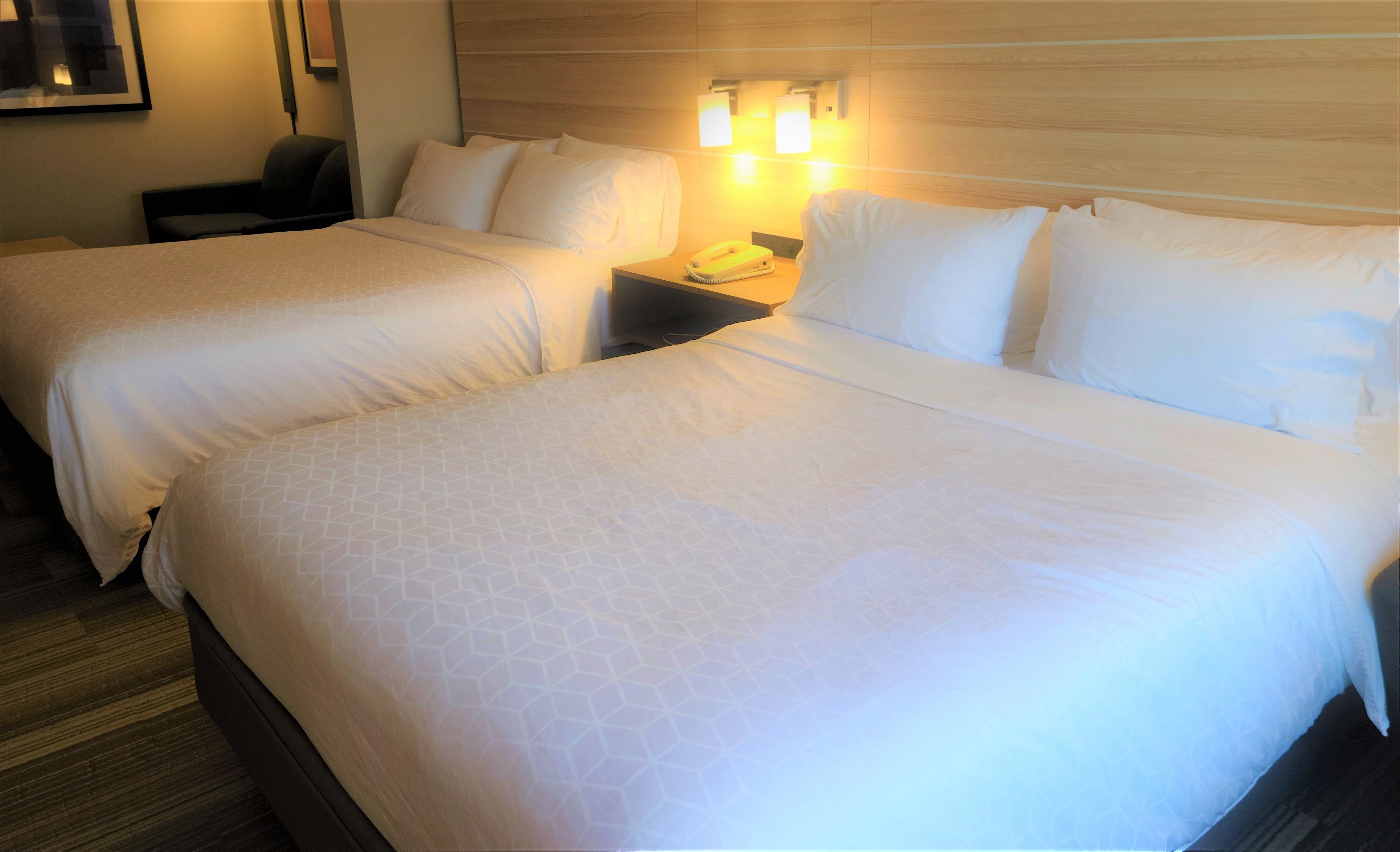 holiday inn express newton falls by ihg