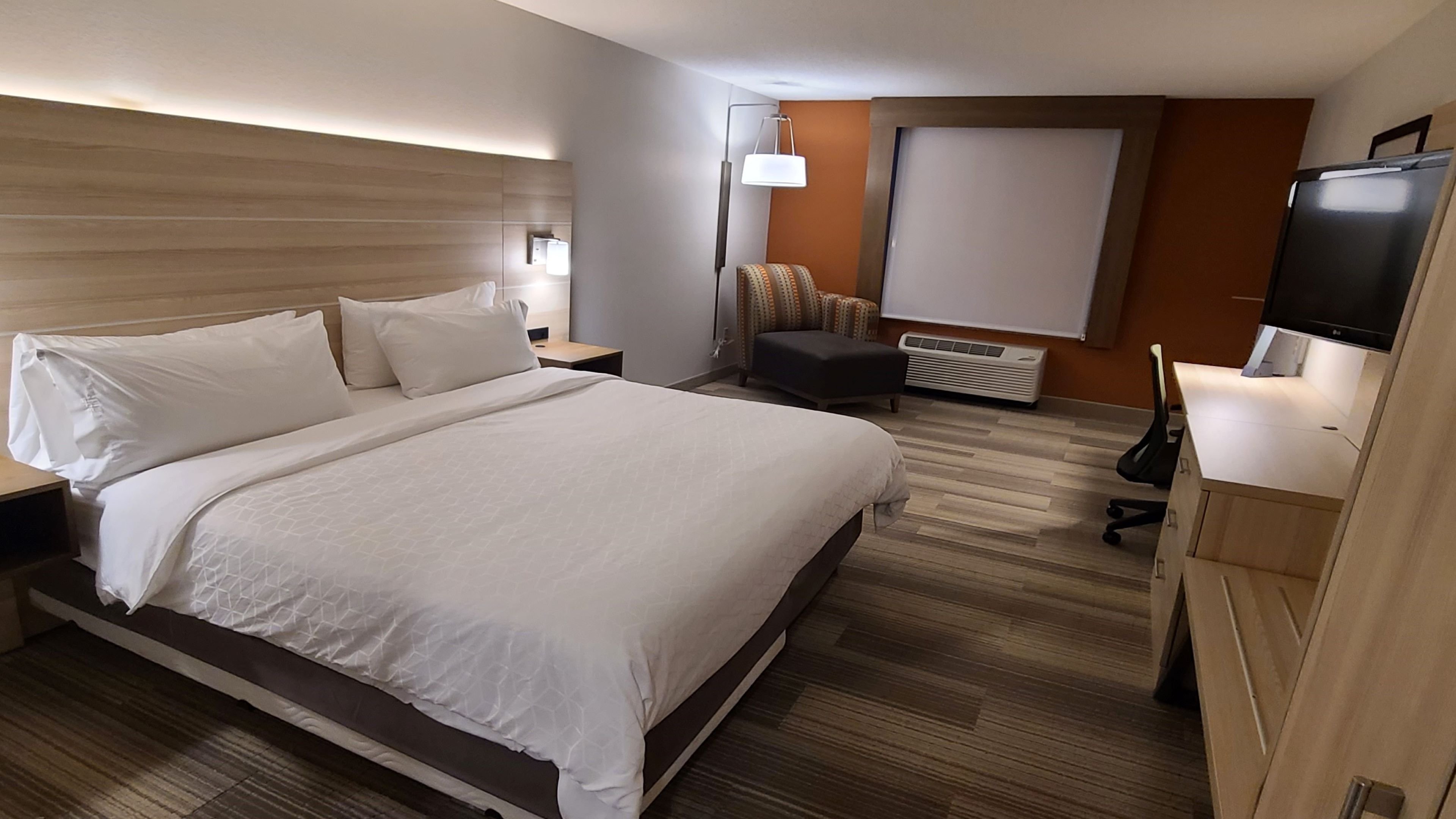 holiday inn express newton falls by ihg