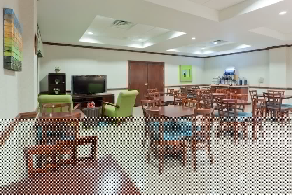 holiday inn express newton falls by ihg