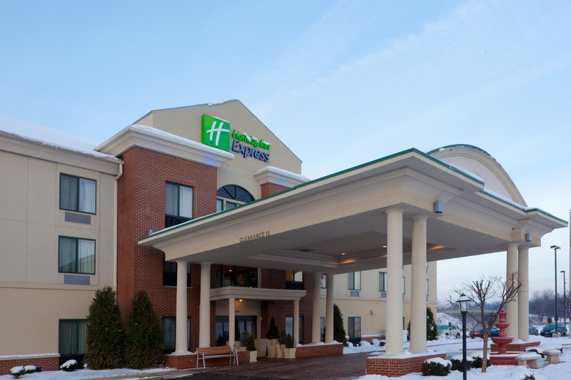 holiday inn express newton falls by ihg