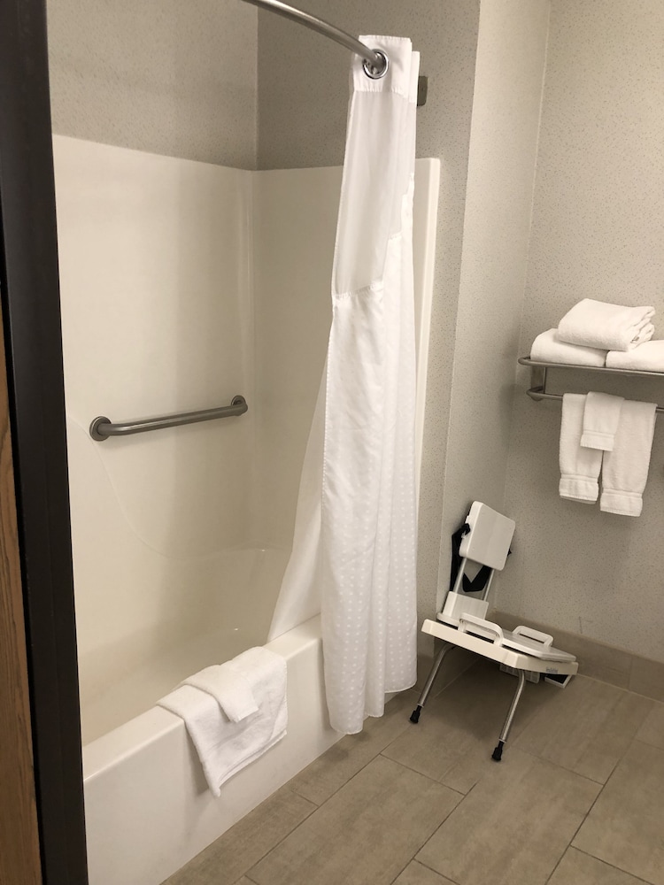 holiday inn express mt vernon by ihg