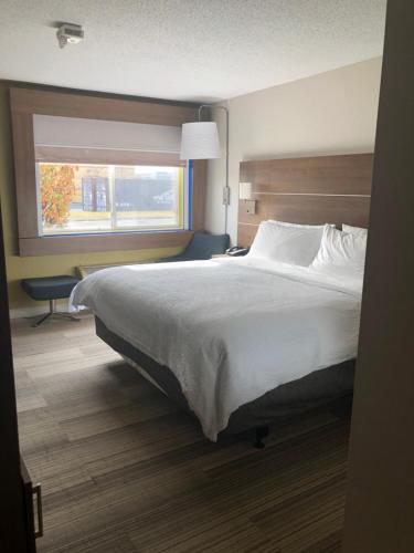 holiday inn express mt vernon by ihg