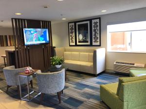 holiday inn express mt vernon by ihg